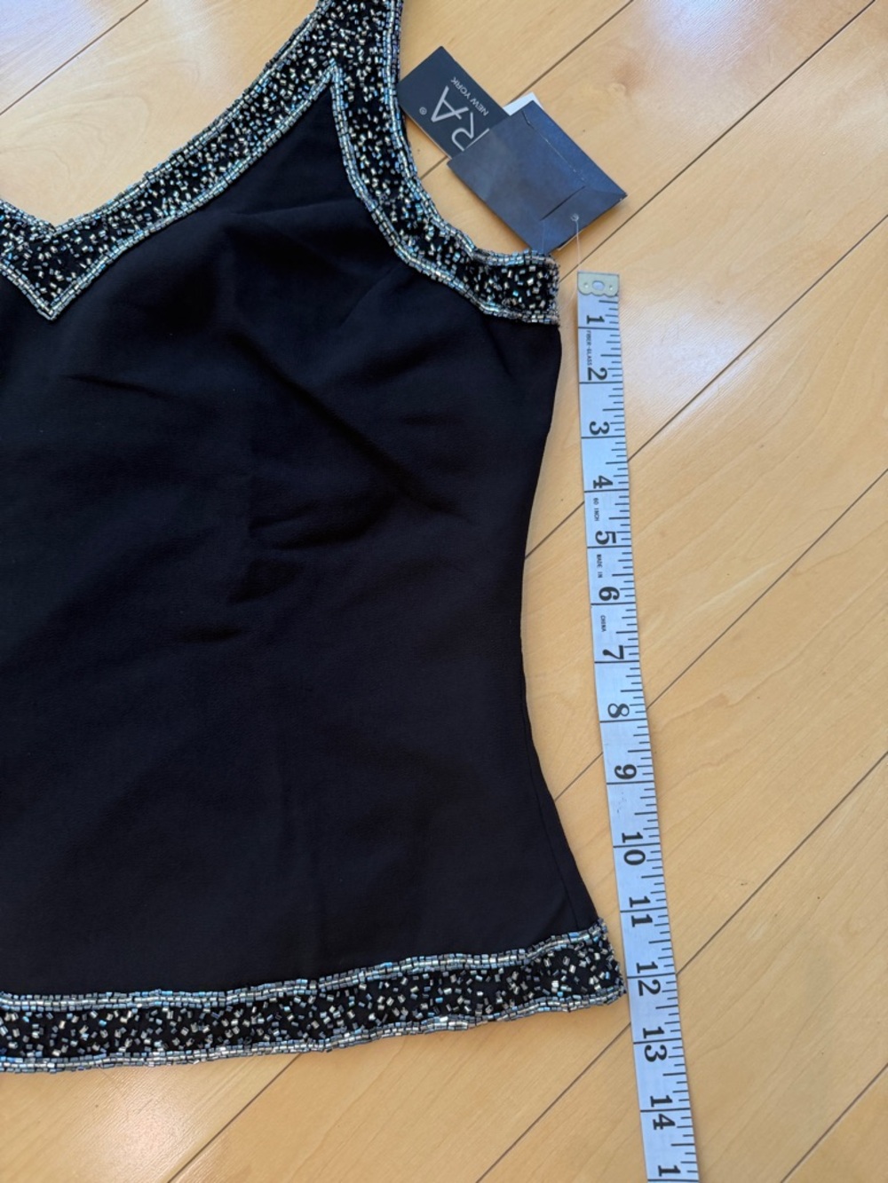 J Kara Black Beaded V-Neck Tank Top Medium NWT - Picture 6 of 9